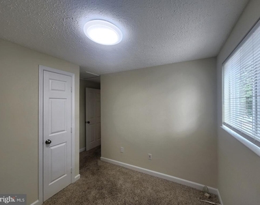 13527 Duhart Road - Photo Thumbnail 10
