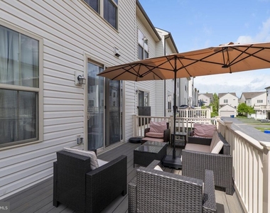14058 Wellspring Avenue - Photo Thumbnail 35