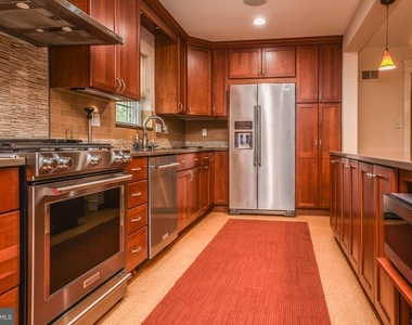8804 Walnut Hill Road - Photo Thumbnail 16