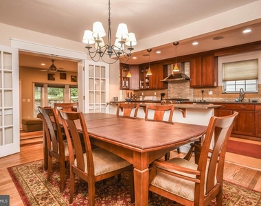8804 Walnut Hill Road - Photo Thumbnail 7