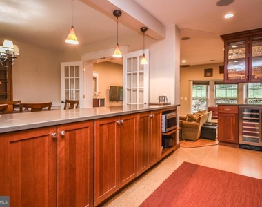 8804 Walnut Hill Road - Photo Thumbnail 14
