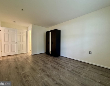 11812 Eton Manor Drive - Photo Thumbnail 22