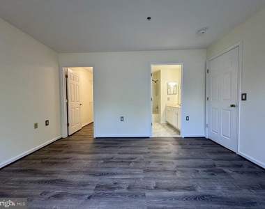 11812 Eton Manor Drive - Photo Thumbnail 26