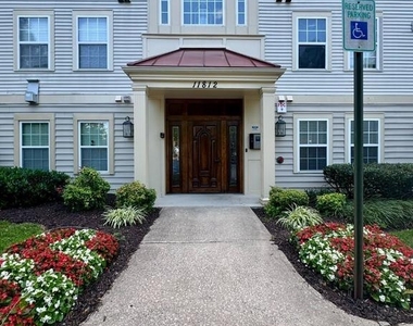 11812 Eton Manor Drive - Photo Thumbnail 1
