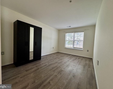 11812 Eton Manor Drive - Photo Thumbnail 21