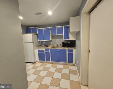 9105 Chesley Knoll Court - Photo Thumbnail 2