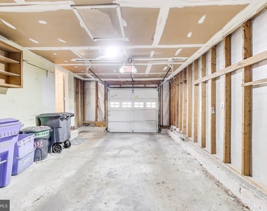 1337 Crockett Lane - Photo Thumbnail 37