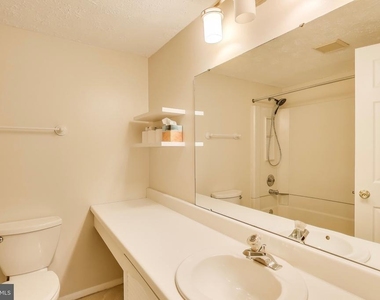 1337 Crockett Lane - Photo Thumbnail 25