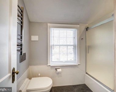 5208 Glenwood Road - Photo Thumbnail 34