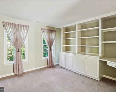 8931 Falls Farm Drive - Photo Thumbnail 74