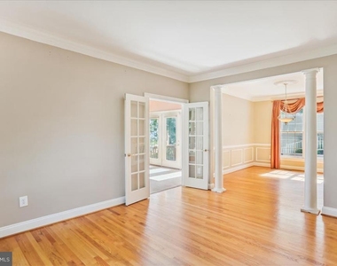 8931 Falls Farm Drive - Photo Thumbnail 48