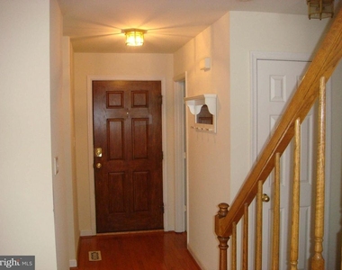 8569 Harvest View Court - Photo Thumbnail 1