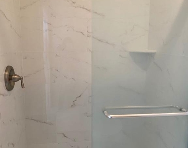 8569 Harvest View Court - Photo Thumbnail 15