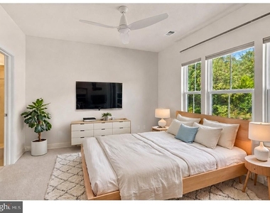 7229 Calvin Court - Photo Thumbnail 11