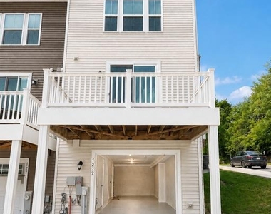 7229 Calvin Court - Photo Thumbnail 19