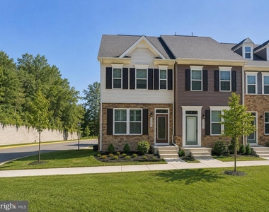 7229 Calvin Court - Photo Thumbnail 1
