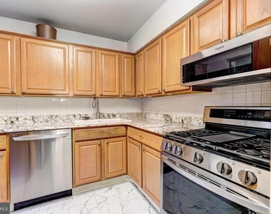 5870 Thunder Hill Road - Photo Thumbnail 8