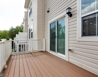 7110 Druce Way - Photo Thumbnail 20