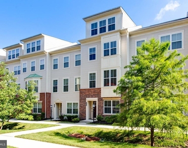 7110 Druce Way - Photo Thumbnail 1