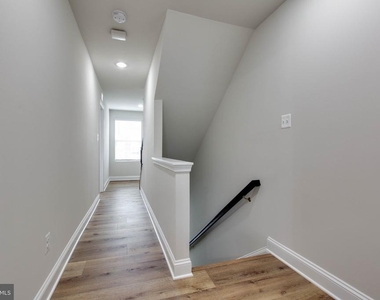 7110 Druce Way - Photo Thumbnail 39