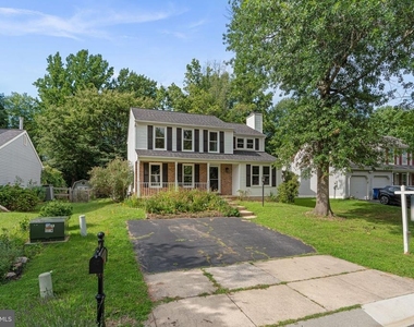 8428 Braddock Way - Photo Thumbnail 44