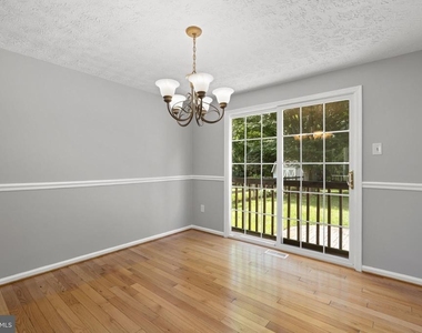 8428 Braddock Way - Photo Thumbnail 8
