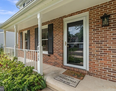 8428 Braddock Way - Photo Thumbnail 2