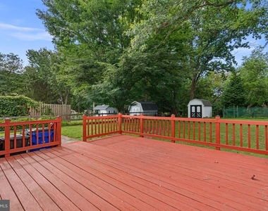 8428 Braddock Way - Photo Thumbnail 38