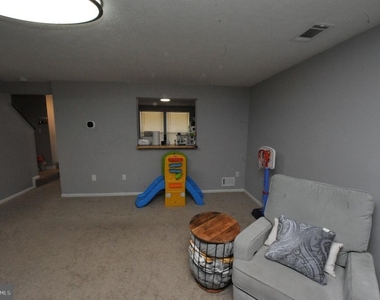 508 Riggs Court - Photo Thumbnail 21