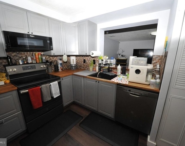 508 Riggs Court - Photo Thumbnail 8