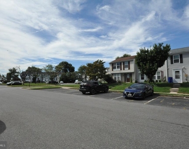 508 Riggs Court - Photo Thumbnail 19