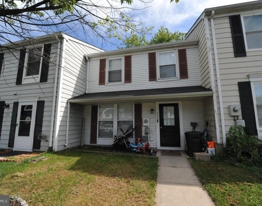 508 Riggs Court - Photo Thumbnail 17