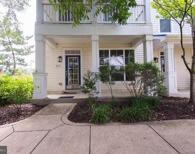 214 Tidewater Drive - Photo Thumbnail 41