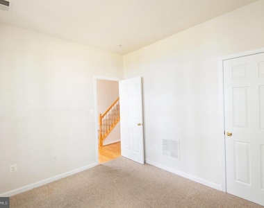 214 Tidewater Drive - Photo Thumbnail 51