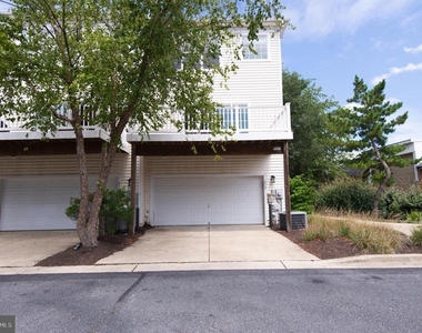 214 Tidewater Drive - Photo Thumbnail 39
