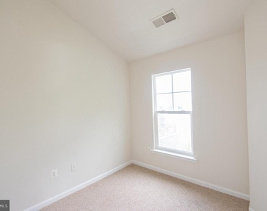 214 Tidewater Drive - Photo Thumbnail 27