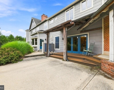 17330 Masemore Road - Photo Thumbnail 48