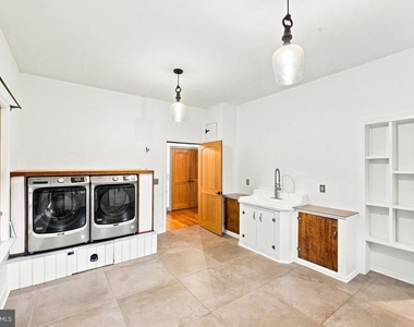 17330 Masemore Road - Photo Thumbnail 10