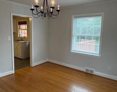 8134 Glen Gary Road - Photo Thumbnail 7