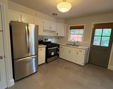 8134 Glen Gary Road - Photo Thumbnail 10