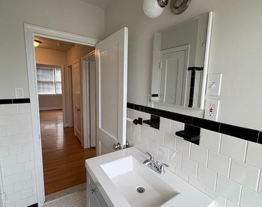 8134 Glen Gary Road - Photo Thumbnail 12