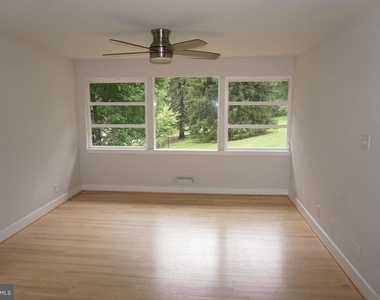 444 Garrison Forest Road - Photo Thumbnail 9