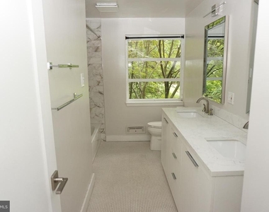 444 Garrison Forest Road - Photo Thumbnail 8