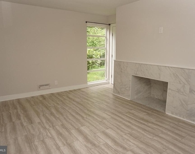 444 Garrison Forest Road - Photo Thumbnail 17