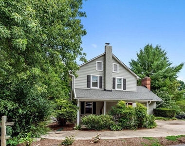 7811 Maple Avenue - Photo Thumbnail 1