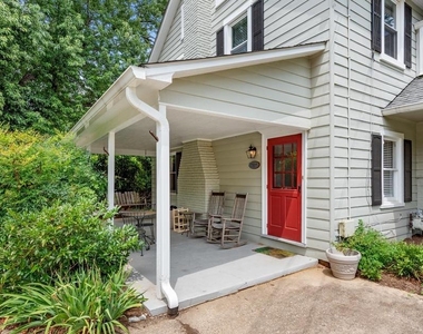 7811 Maple Avenue - Photo Thumbnail 2