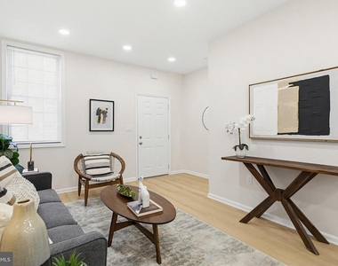 843 E Lombard Street - Photo Thumbnail 2