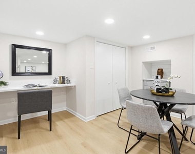 843 E Lombard Street - Photo Thumbnail 19