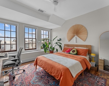 1714 Park Avenue - Photo Thumbnail 16