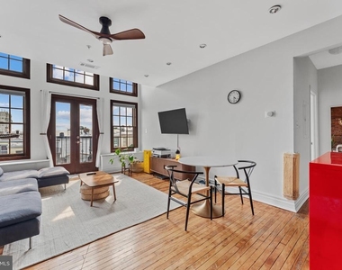 1714 Park Avenue - Photo Thumbnail 5